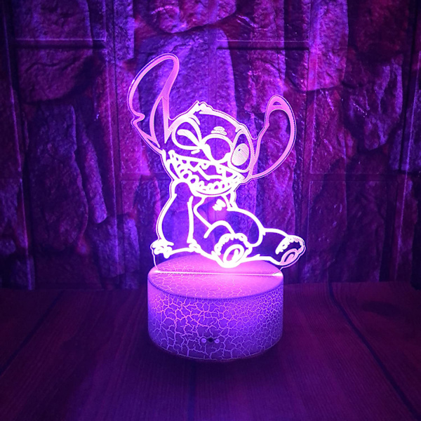 Kawaii Tegneserie Lilo og Stitch Anime Figur 3D LED Optisk Illusjon Soverom Innredning Bordlampe med Fjernkontroll 7 Farger Akryl Søvn Natt