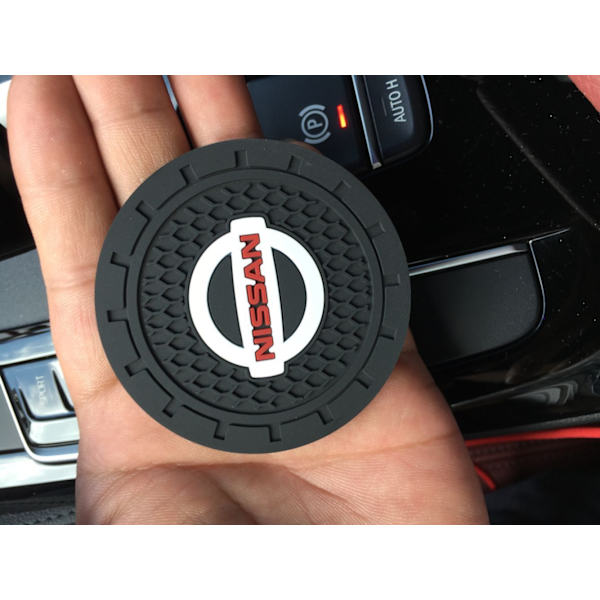 Nissan Bilkopphållare 2-pack, Biltillbehör 2,75 tum, Halkskyddande Insats, Passar de flesta bilinteriörer, Biltillbehör