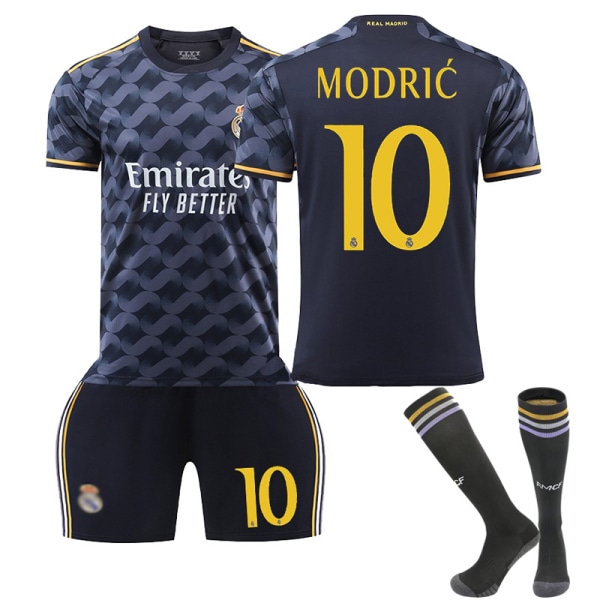 Real Madrid bortaställ för barn 23/24 med strumpor 10 MODRIC Children's size 26