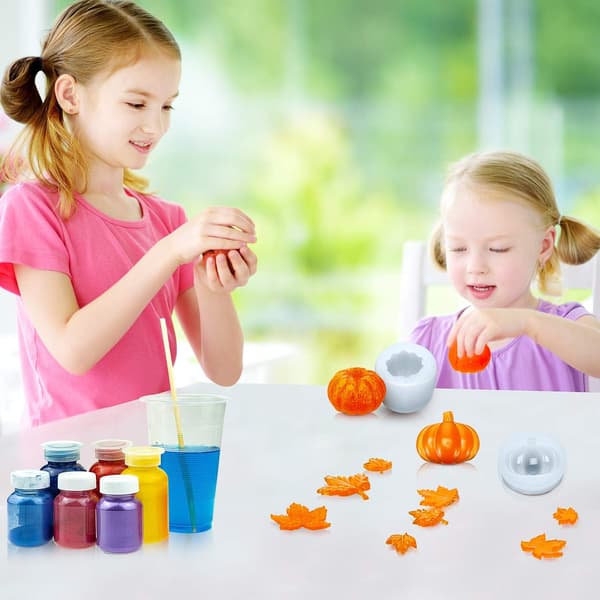 7 Stykker Græskar Silikonforme Halloween Harpiksforme Thanksgiving Lys Epoxy Mapleforme Blandede Spøgelsesforme til Efterår DIY Håndværk