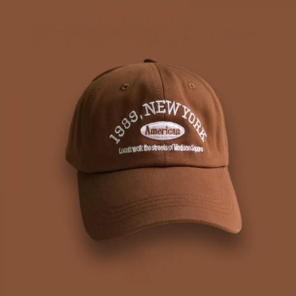 Dotpet Letter broderad hatt Justerbar cap(brun)