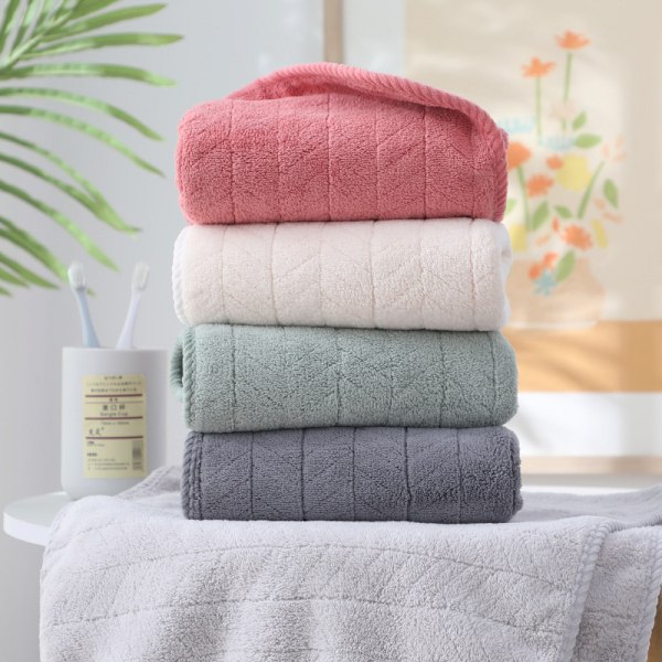 Ultramjuk handduksset - Snabbtorkande 4 tvättlappar i mikrofiberkorallfleece, mycket absorberande handduk för bad, fitness, badrum, grön