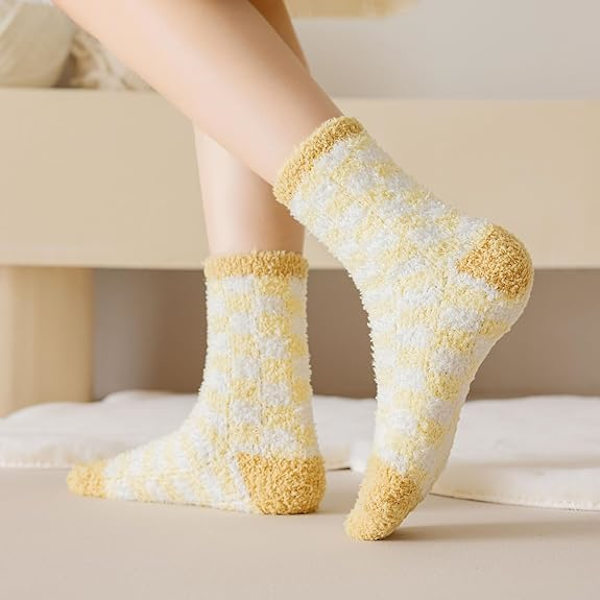 Naisten pörröiset sukat, lämpimät ja pörröiset, plushiset tossusukat, pehmeät ja mukavat talviset nukkumissukat