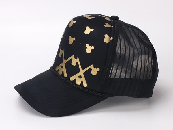 Mesh Trucker Hats Stiff Structured Front Panels Golf Dad Baseball Cap för Män Kvinnor