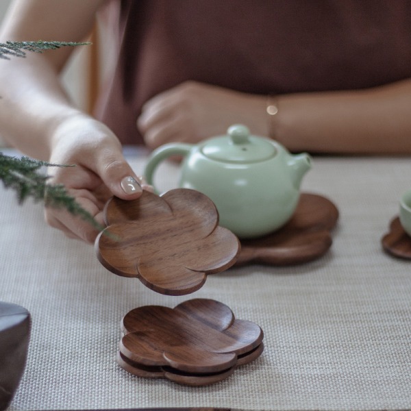 Underlägg för drycker - Walnut Wood Underlägg (3,7 tum), rustik set för kök, hem, lägenhet - brun