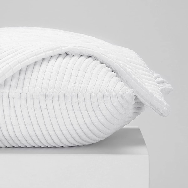 Heittotyynynpäällinen kirkkaan valkoinen, 18x18 tuumaa, samettimainen neliönmuotoinen tyynynpäällinen raidoilla makuuhuoneen sohvan olohuoneen sohvalle, 2 kpl