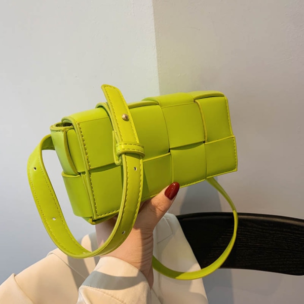 Kiwi Green Woven bag small bag fashion all-match chest bag female summer messenger waist bag trendy ins fashion women's bag