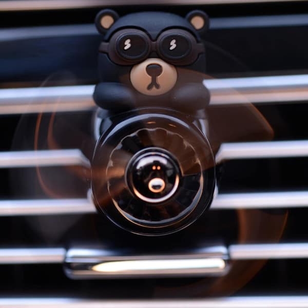 Bil Lufterfrisker, Pilot Bear Bil Diffuser med Roterende Propell Ventil Lufterfrisker Aromaterapi Ornamenter Bil Tilbehør (Kul Svart) Cool Black