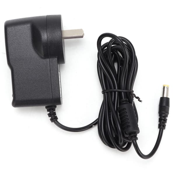 Strømadapter 9V Sort Multi Effects Plast Bredt Anvendelig Linjelængde 190cm 9V AC100‑240VAU Stik