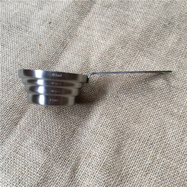 Rostfritt stål mätkopp med handtag, graderad 15/30/45/60ml rostfritt stål mätkopp, dedikerad till kök bakning mätning
