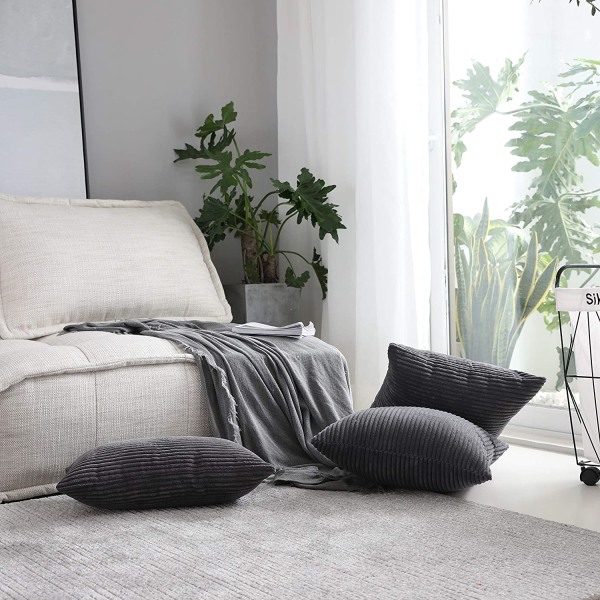 24x24 kuddfodral set med 2 randiga manchester plysch sammet Large Euro Sham cover för sovrum, 60x60 cm, mörkgrå