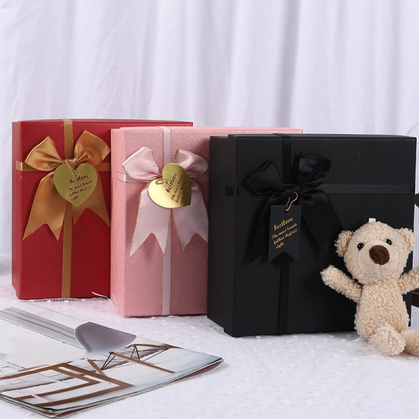 Presentförpackning med lock, 7,8 x 7,8 x 3,5 tums presentförpackning, presentförpackning med band, brudtärnaförslagslåda för bröllop