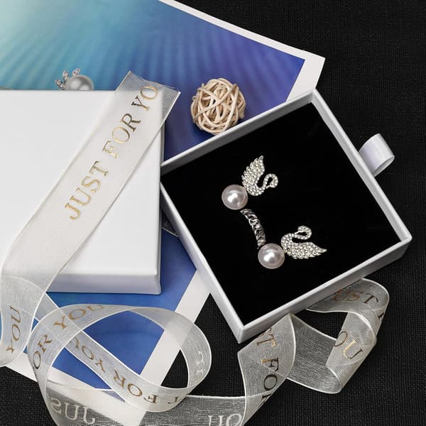 Smyckespresentaskar, 5-pack bomullsfyllda displayfodral med lock, bulkförpackning för halsband, ringar och örhängen White 10*10*3