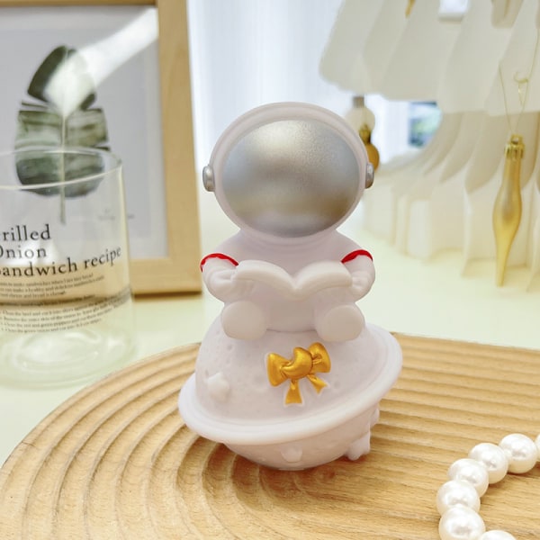 2 stk. Astronaut LED natlampe dekoration til børns hjem, soveværelse, lille natlampe, astronaut, studentergave