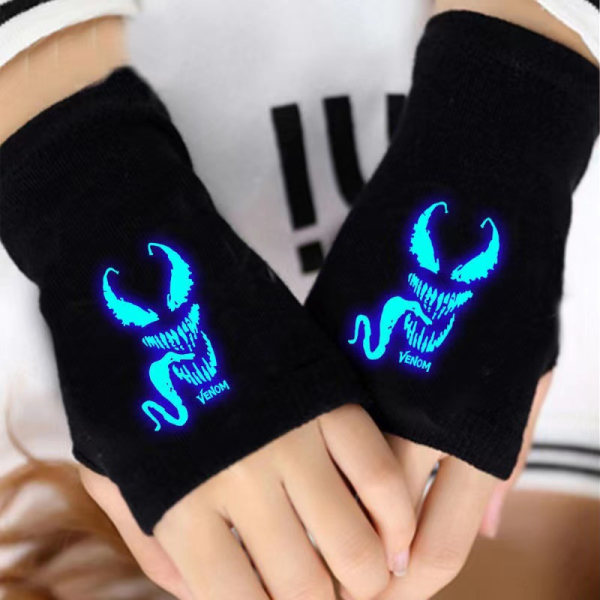 Vinterhandskar, lysande anime, handskar i ett stycke, män och kvinnor, värme, ridhandskar med halvfinger, Luffy, läckande fingrar（10）