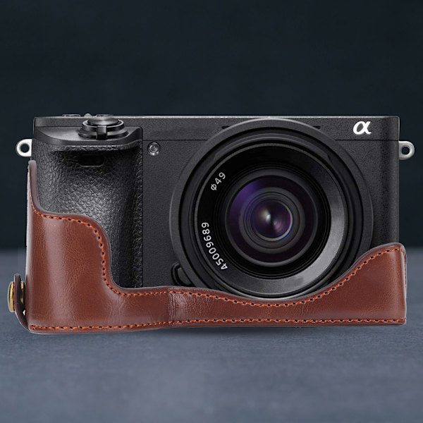 PU-läder Kamerabottomskydd Halvskydd Öppningsversion för Sony A6500 Kaffe