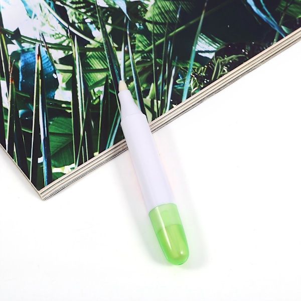 1 stk. Stilful neglelak korrekturlak pen manicure slet fjerne fejl grøn