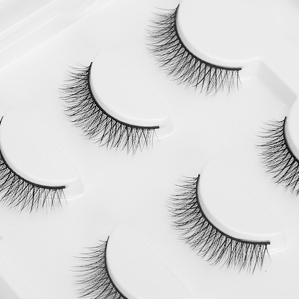 Itseliimautuva Eyeliner - Vesipohjainen Eyeliner - Tekokarvat - Pinsetit - Meikkityökalusarja (E57 Musta Laatikko)