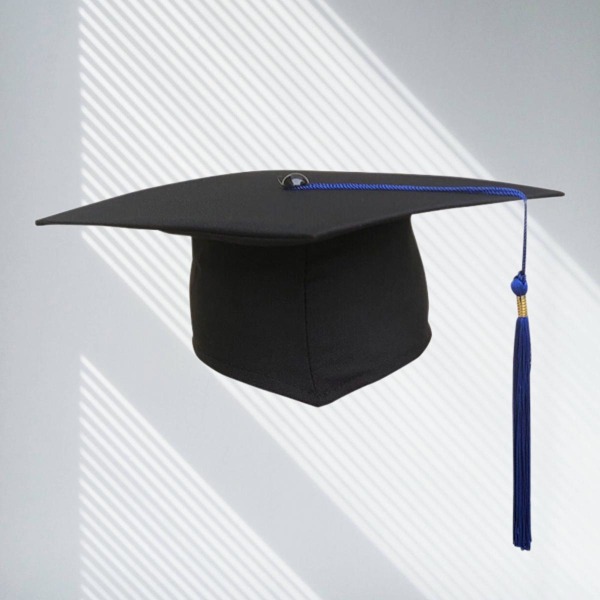 1 Masterhue - Kandidathue i Graduation Style (Én Størrelse)