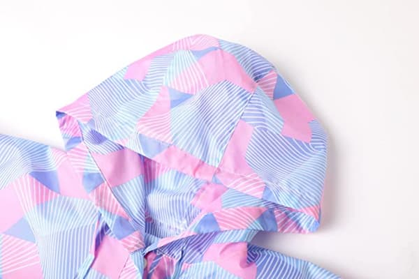 Barne regnponcho med hette, geometrisk rosa, L