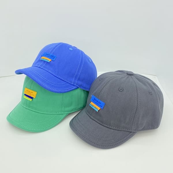 Dotpet Kortbremmet Caps Menn og Kvinner Justerbar Baseballcaps (Grå)