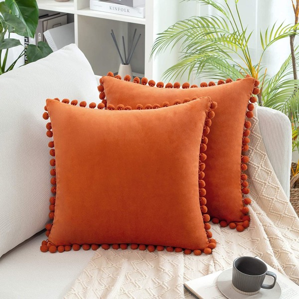 Pakke med 2 dekorative pudebetræk, bløde partikler fløjl ensfarvede pudebetræk med pomponer til sofa soveværelse bil (20 x 20 tommer, orange)