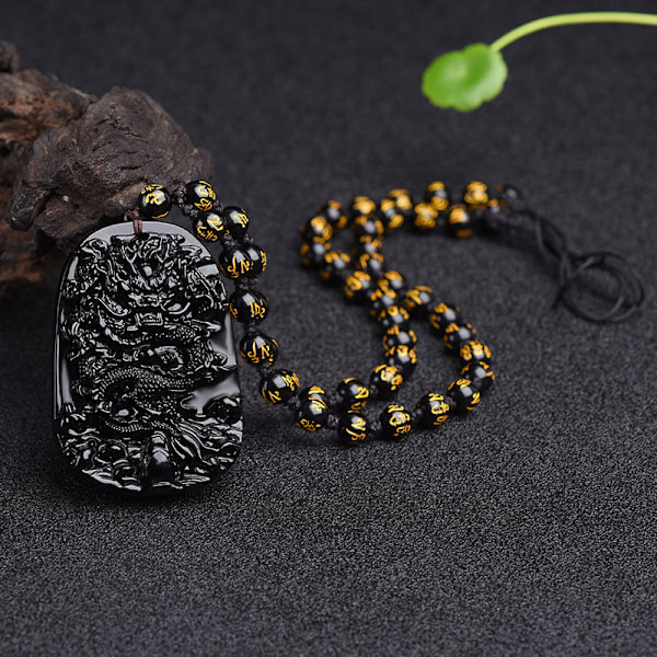 Luonnollinen obsidiaanikaulanauha Onnenamuletti Suojelusriipus Helmiketjulla Musta Kristalli Talismani Henkinen Koru Lahja Miehille