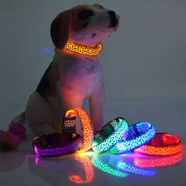 LED luminous pet dog collars leopard flash puppy collars night safety lighting adjustable necklace (XL,green)