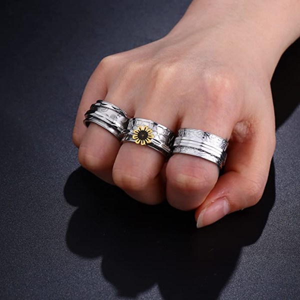 Rostfritt stål Blomma Carving Spinner Ring Daisy Fidget Band Ringar Moon Star Evil Eyes Cross Anxiety Ring för kvinnor Män-US8