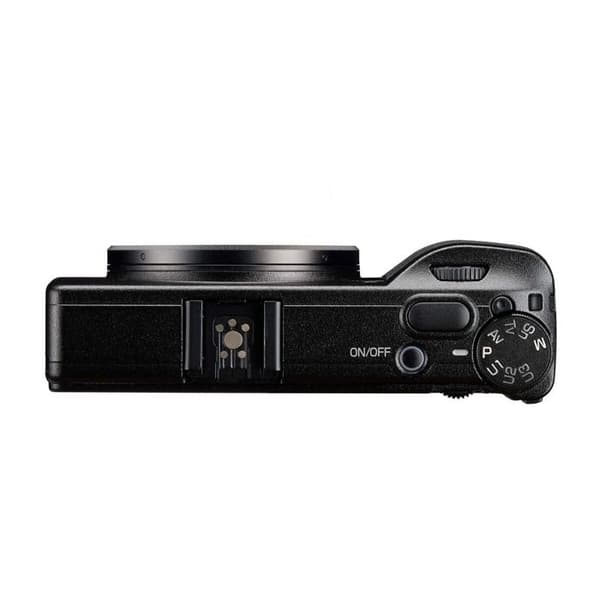 RICOH Compact ekspert GR IV Svart