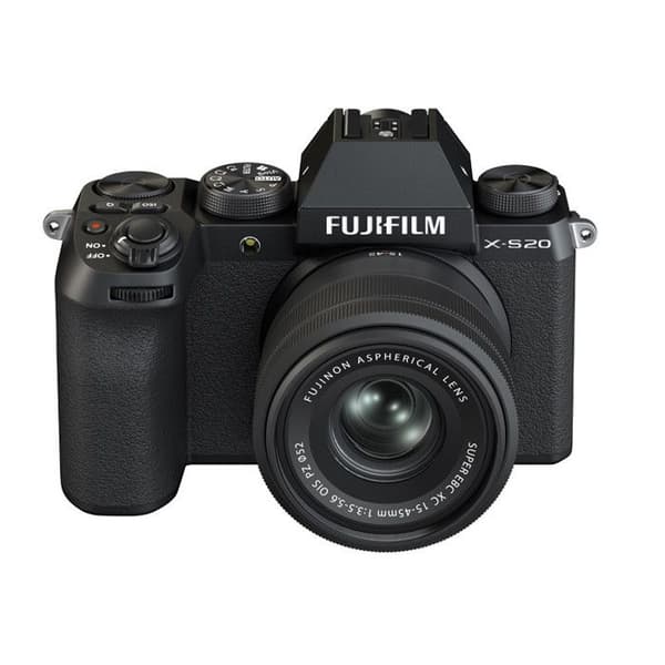FUJIFILM X-S20 SORT + 15-45mm Svart
