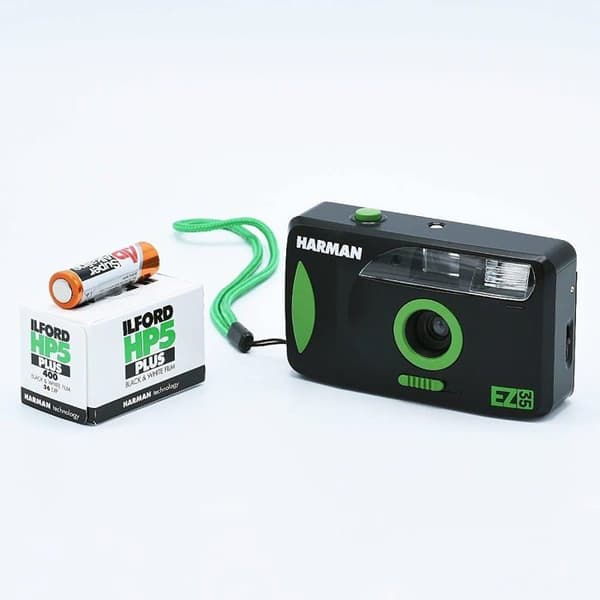 HARMAN 35mm genanvendelig motoriseret kamera EZ-35