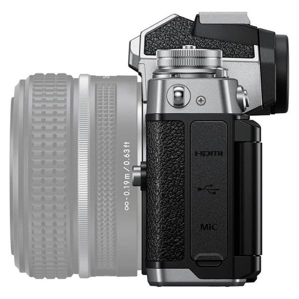 NIKON Zfc + NIKKOR Z DX 16-50mm f/2.8 VR