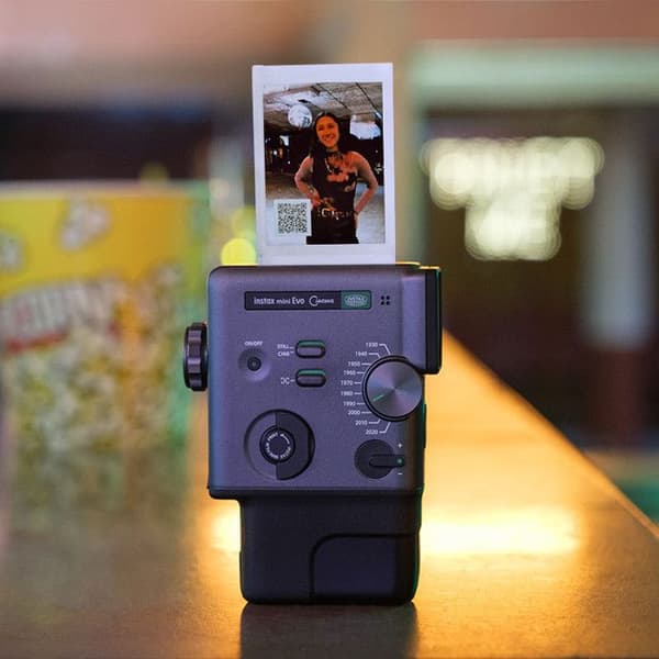 FUJIFILM Instax Mini Evo Biograf