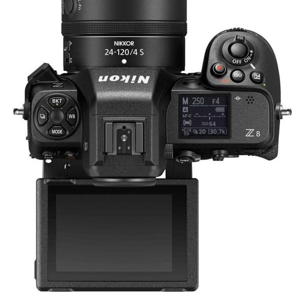 NIKON Z8 + Z 28-75mm f/2.8
