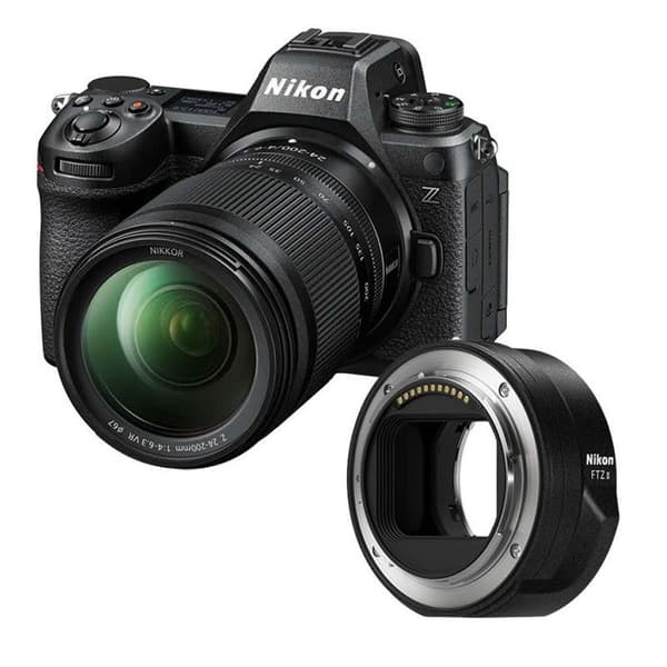 NIKON Z6 III + Z 24-200mm f/4-6.3 + FTZ II -sovitin