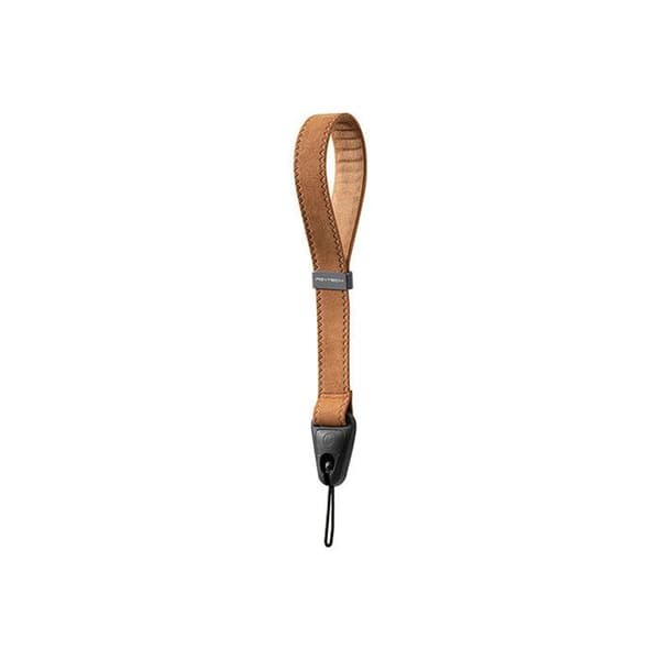 PGYTECH brunt handled.