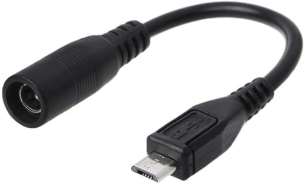 5,5 x 2,1 mm DC naaras Micro USB uros -adapterikaapeli