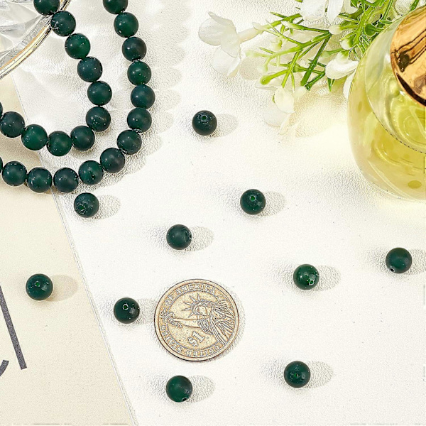 Omkring 96 stk. 8 mm frostede naturstensperler, naturlige grønne onyx agat runde perler, ædelstens løse perler til armbånd halskæde smykkefremstilling (hul: 1 mm)