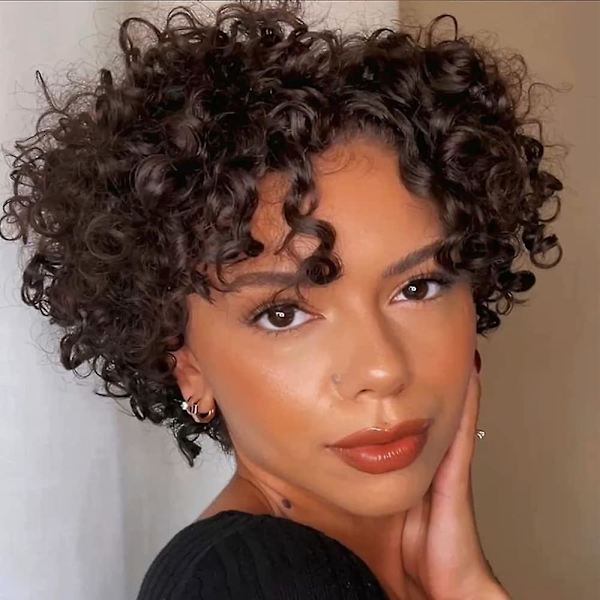 Korte Krøllete Parykker For Svarte Kvinner Ekte Hår Afro Naturlig Krøllete Parykk Brasiliansk Jomfruhår Pixie Cut Parykk Ekte Hår Med Pannelugg Ingen Blondefront Parykker
