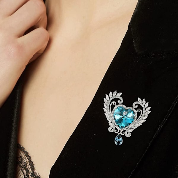 Kreativitet Vackra Broscher För Kvinnor Elegant Rhinestone Inlagd Hjärta Brosch Mode Glänsande Kläder Dekoration Brosch