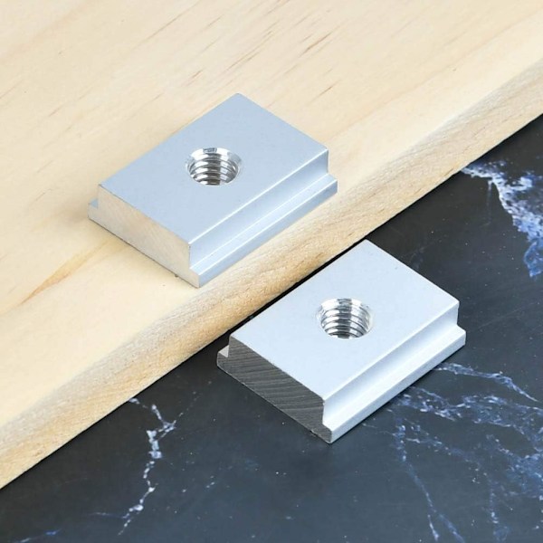 Pakkaus, jossa 10 T-mutteria, T-mutteri M8-kierreliukumutterit, 30 x 23 mm T-mutterit puuntyöstötyökalulle