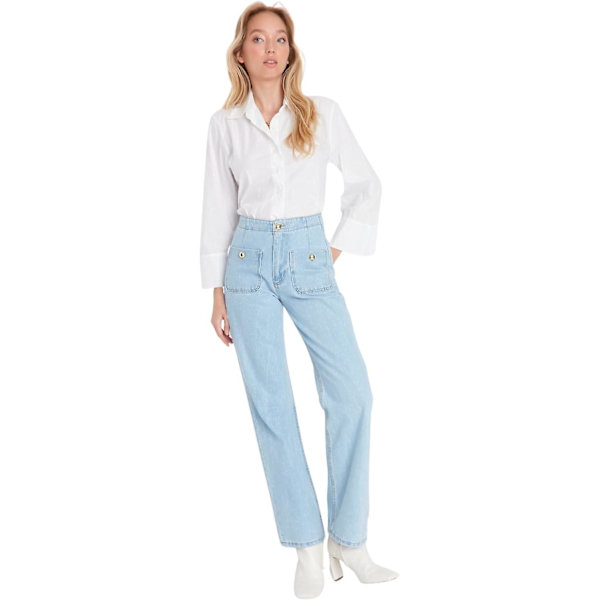Damjeans - En mångsidig garderobsaccessoar