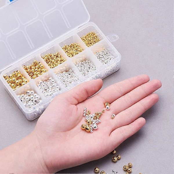 2340 st 5 Storlekar Glatta Runda Metallpärlor Guld Silver Små Distanspärlor för Smyckestillverkning (2,4 mm, 3 mm, 4 mm, 5 mm, 6 mm)