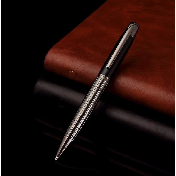 Kulspetspennor Svarta pennor Medium Kulspets 1,0 mm Smidigt skrivgrepp Metall Infällbar Executive Business Office Finfin presentpenna för män kvinnor