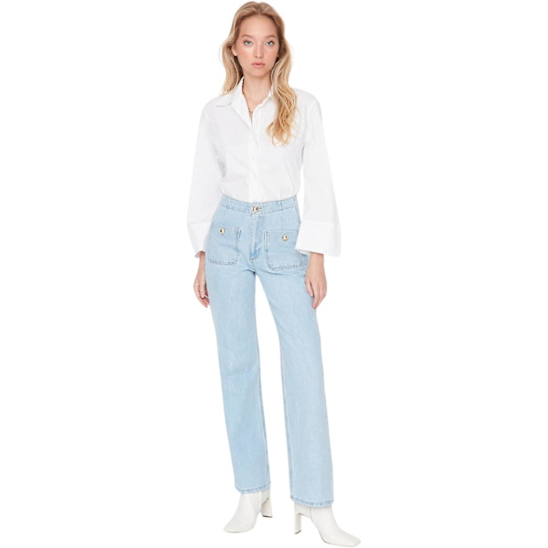 Damjeans - En mångsidig garderobsaccessoar