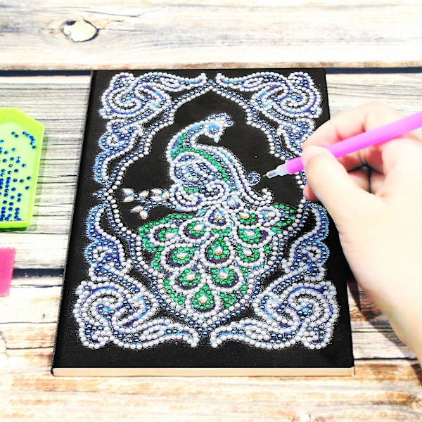 Specialformet notesbog med DIY diamantmaleri (stil 3)