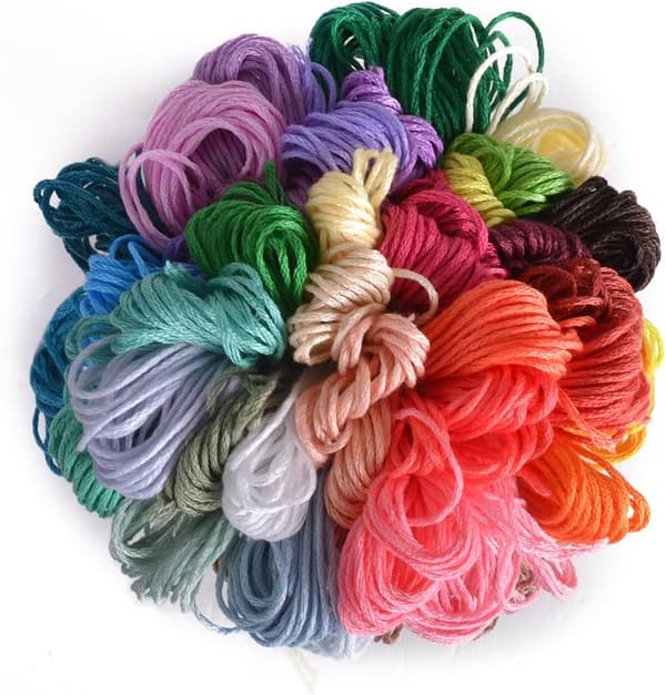 Flissy - 50 nøgler broderigarn - Assorterede farver
