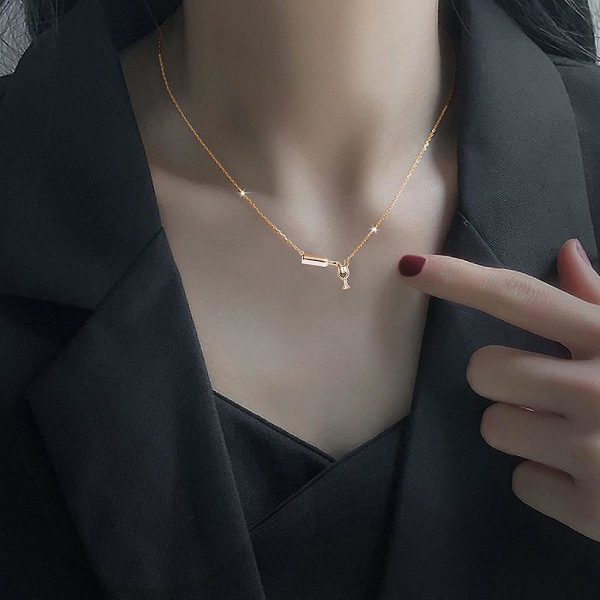 Personalisert design kjærlighet vin flaske kopp halskjede Rose gold