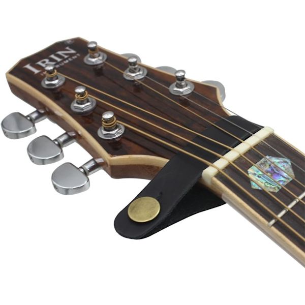 Gitarrrem Ukulele Remknapp Syntetiskt Läder Huvudstocksadapter för Ukulele Akustisk Gitarr 2 st